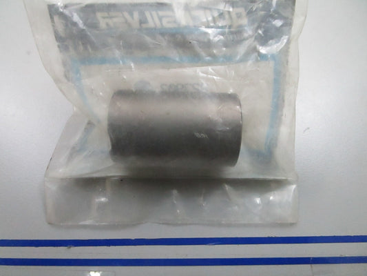 *NEW OEM* 0810 Mercury Quicksilver Coupling 823902
