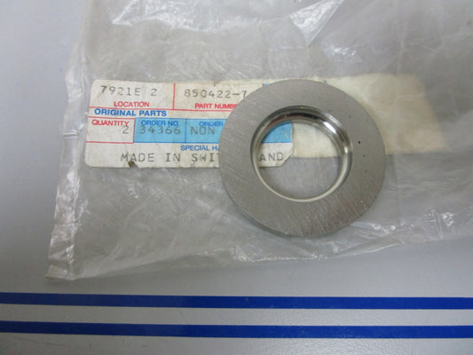 *NEW OEM* 0720 Volvo Penta Spacer Ring 850422-7