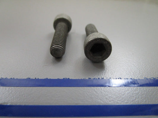 *NEW OEM* (LOT OF 2) 0810 Mercury Quicksilver Screw 10-855525 2