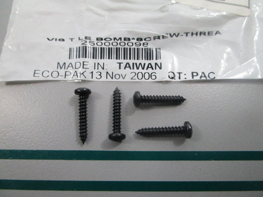 NEW (LOT OF 4) 250000098 Ski-Doo Screw 0810