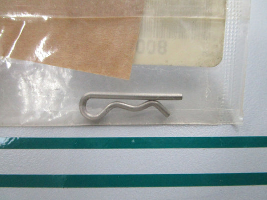 NEW OEM 90468-18008 Yamaha Clip 0810