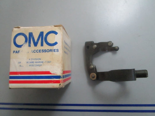 *NEW OEM* 0820 OMC Johnson Evinrude Shift Lever & Yoke 388416 0388416