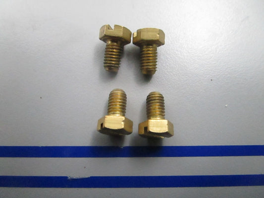 *NEW OEM* (LOT OF 4) 0810 Volvo Penta Screw 841693