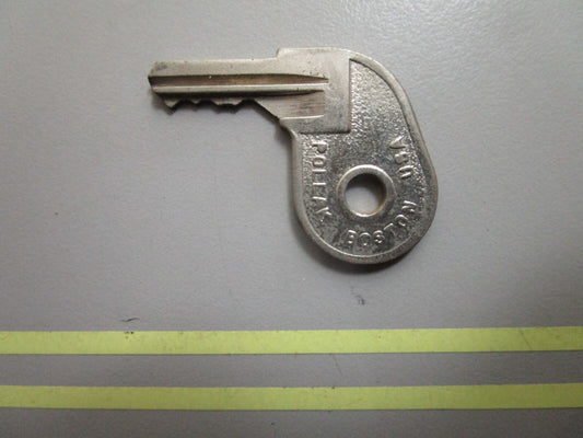 *NEW OEM* 0770 OMC Johnson Evinrude Ignition Key 73-34 501798 0501798