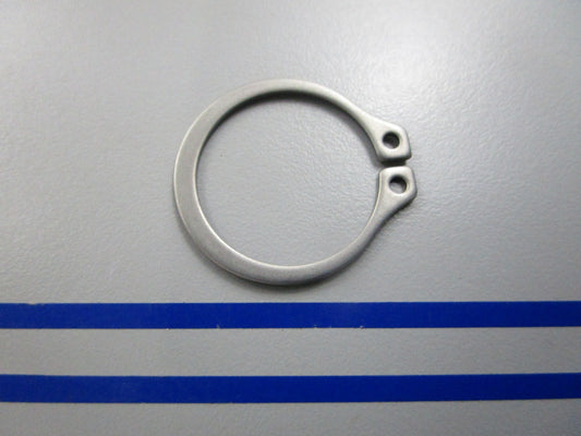 NEW OEM 308633 0308633 OMC Johnson Evinrude Retaining Ring 0810