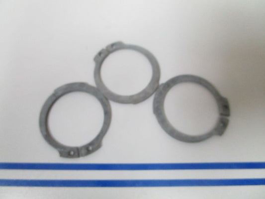 *NEW OEM* (LOT OF 3) 0810 Volvo Penta Lock Ring 914462