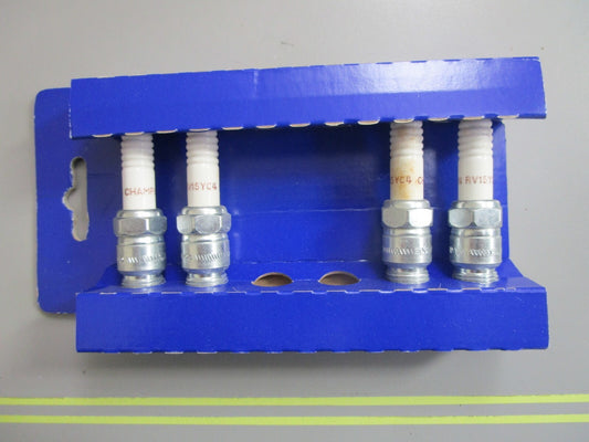 *NEW OEM* (LOT OF 4) 0810 Volvo Penta Spark Plug Kit 3851861