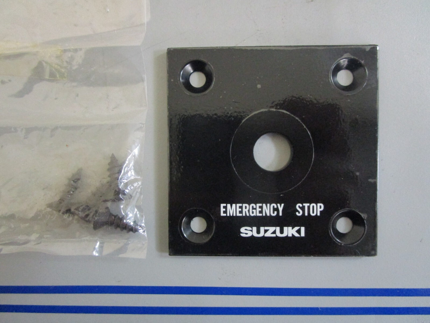 *NEW OEM* 0820 Suzuki Emergency Switch Panel 37825-92E00