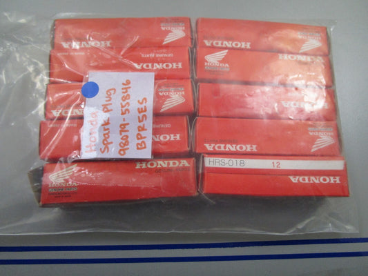 *NEW OEM* (LOT OF 10) 0810 Honda Spark Plug 98079-55846 BPR5ES