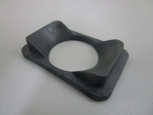 *NEW OEM* 0770 Volvo Penta Retainer 3854601
