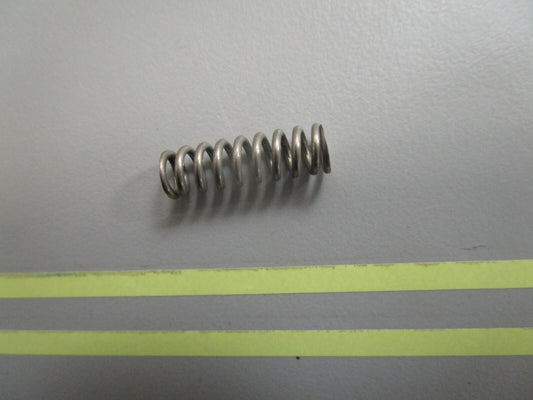 *NEW OEM* 0810 OMC Johnson Evinrude Detent Spring 316505 0316505