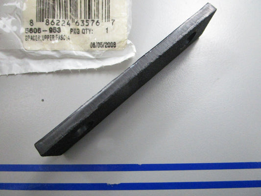 *NEW OEM* 0810 Arctic Cat Upper Fascia Spacer 5606-953
