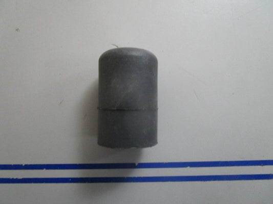 *NEW OEM* 0810 OMC Johnson Evinrude Water Pump Cap 310936 0310936