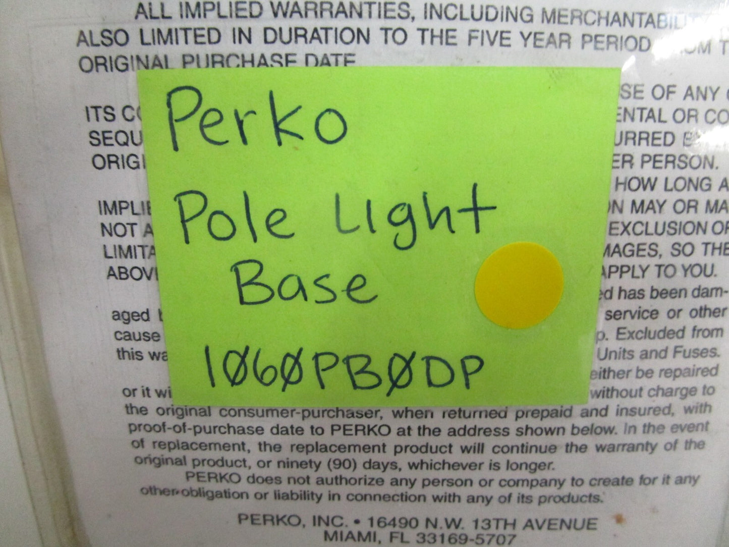 *NEW* 0820 Perko Pole Light Base 1060PB0DP