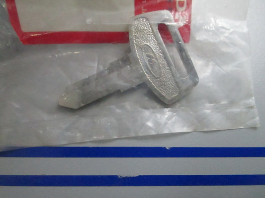 *NEW OEM* 0810 Honda Blank Key 35122-086-811