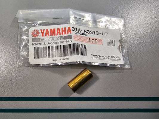 NEW OEM 31A-83913-00-00 Yamaha Collar 0810