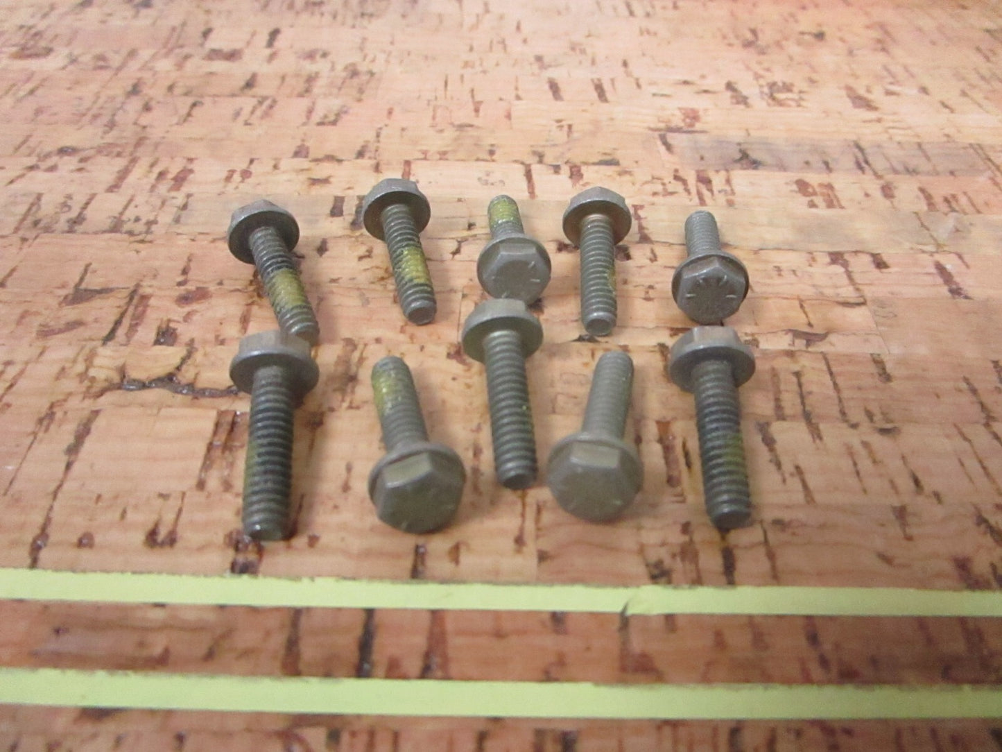 *NEW OEM* (LOT OF 10) 0720 OMC Johnson Evinrude Screw 327794 0327794