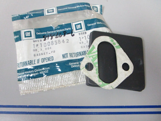 *NEW OEM* 0720 Volvo Penta GM Plate & Gasket Set 818668 10085642