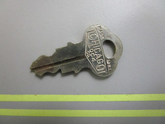 *NEW OEM* 0810 OMC Johnson Evinrude Ignition Key KF51 501566 0501566