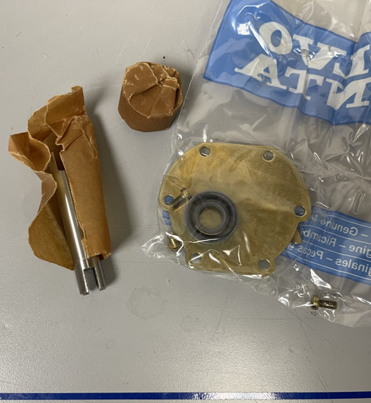 *NEW OEM* 0670 Volvo Penta Trim Steering Fin 854040