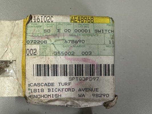 OEM JOHN DEERE TCA51291 Latch 0700