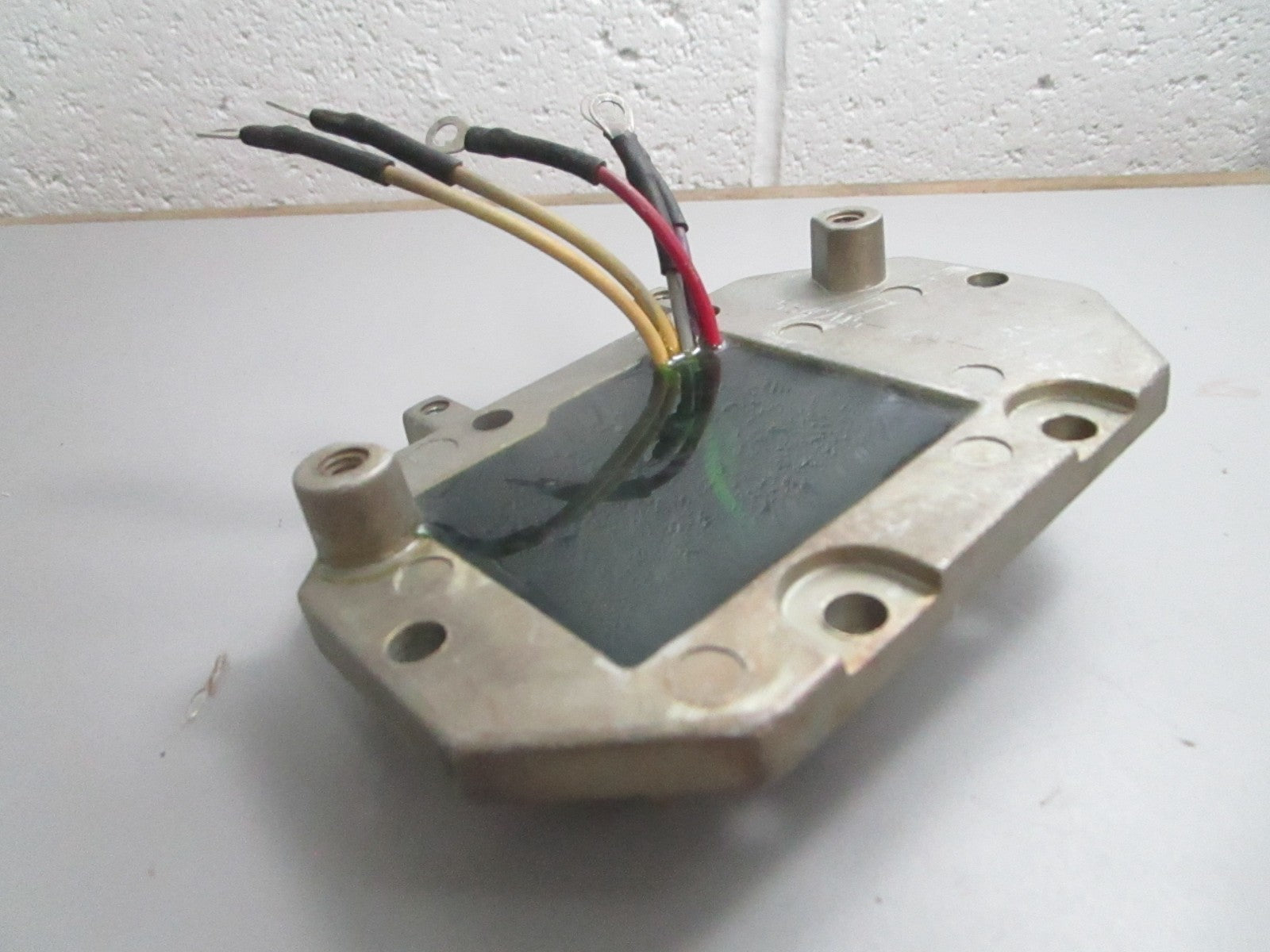 *NEW OEM* 0820 OMC Johnson Evinrude 120 140HP Rectifier 584205 0584205