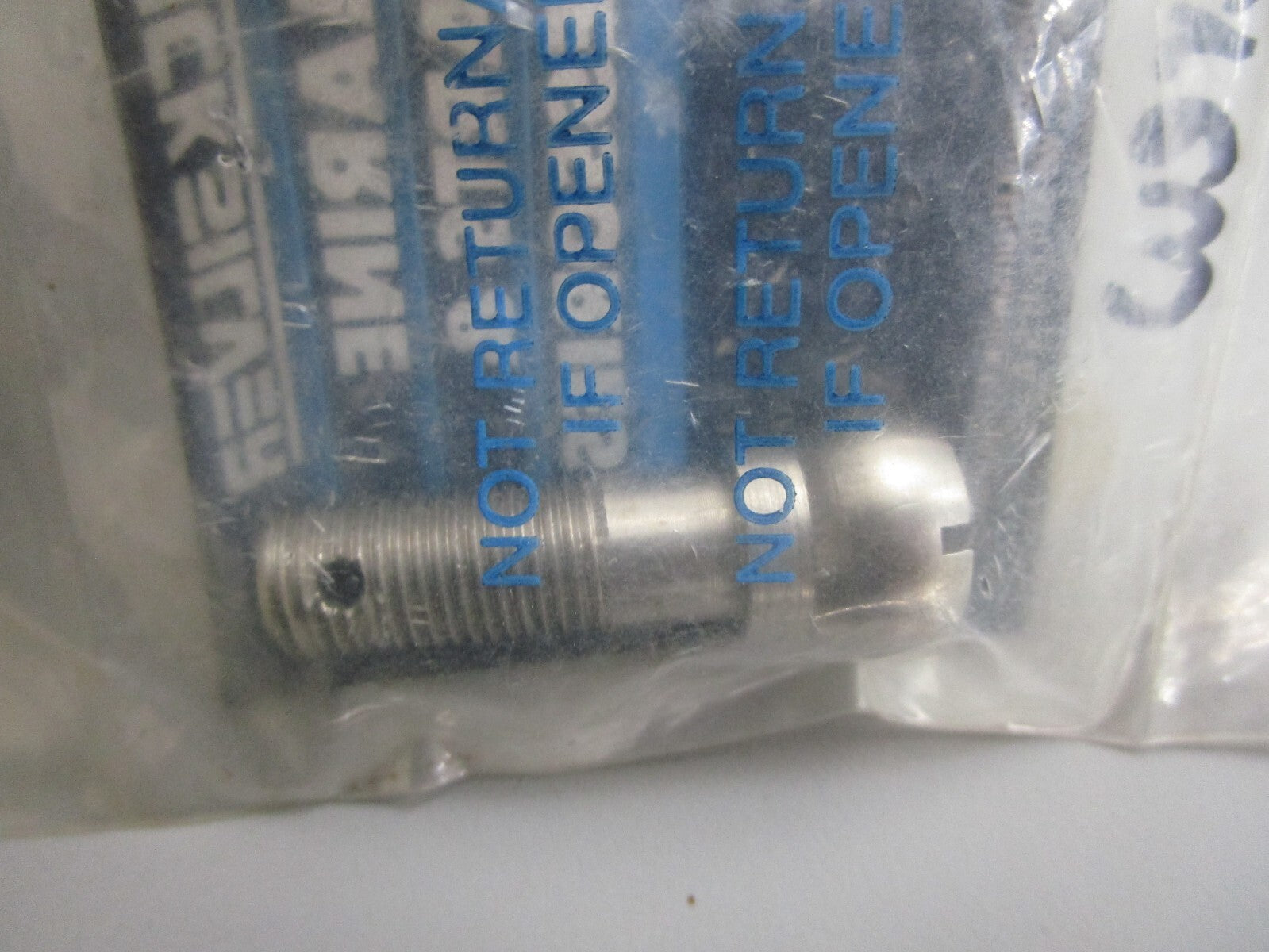 *NEW OEM* 0810 Mercury Quicksilver Screw 10-66389