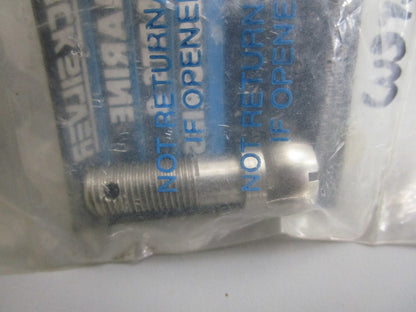 *NEW OEM* 0810 Mercury Quicksilver Screw 10-66389