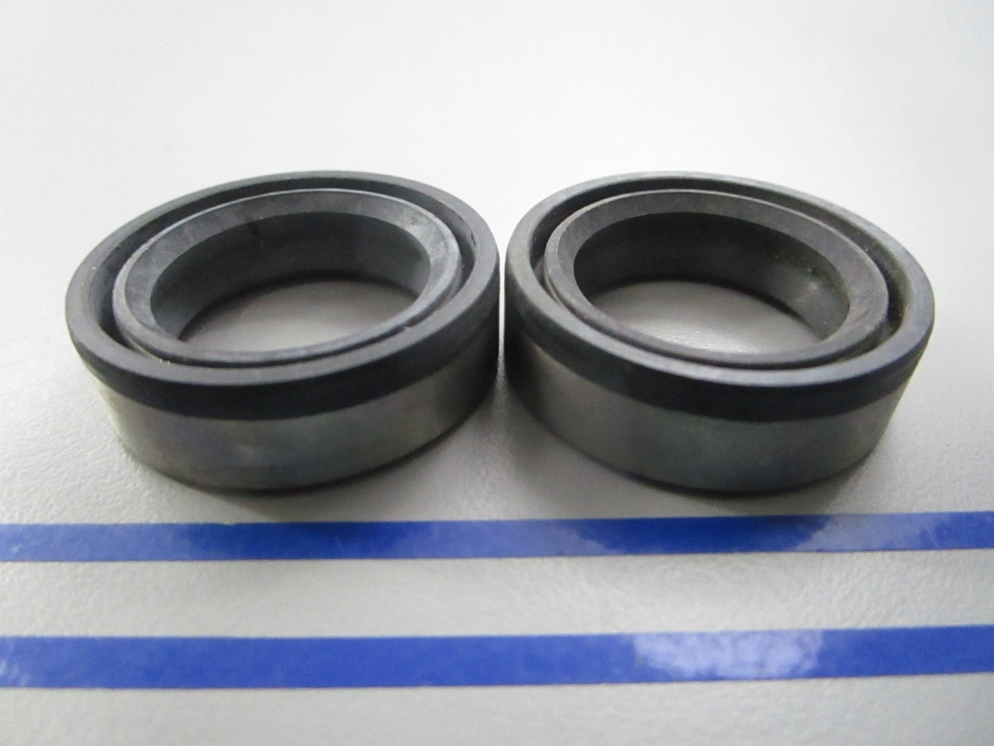 NEW OEM (LOT OF 2) 26-56788 Mercury Quicksilver Oil Seal 0810