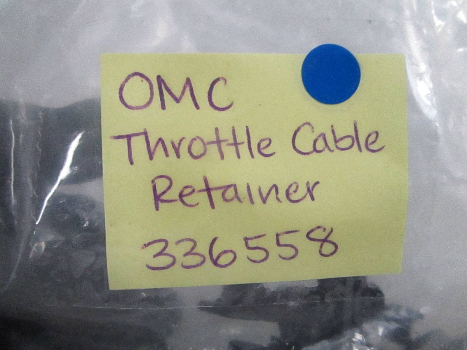 *NEW OEM* 0810 OMC Johnson Evinrude Throttle Cable Retainer 336558 0336558