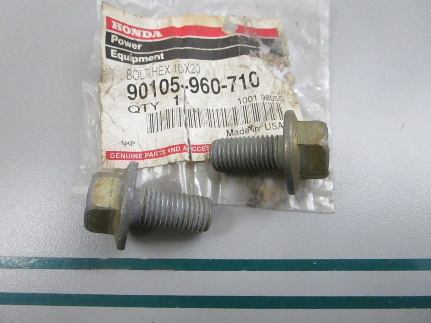 NEW OEM (LOT OF 2) 90105-960-710 Honda Bolt 0810