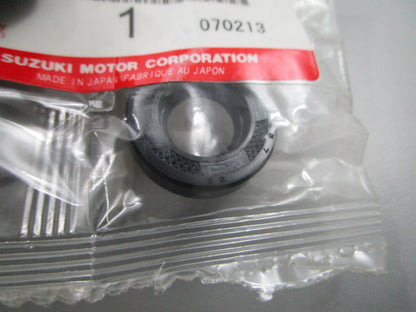 *NEW OEM* 0810 Honda Oil Seal 09282-12010