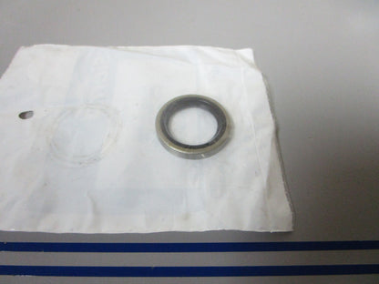 NEW 18-2026 Replaces: OMC 321453 0321453 Sierra Oil Seal 0720