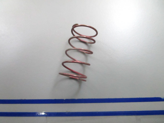 *NEW OEM* 0810 OMC Johnson Evinrude Spring 342421 0342421
