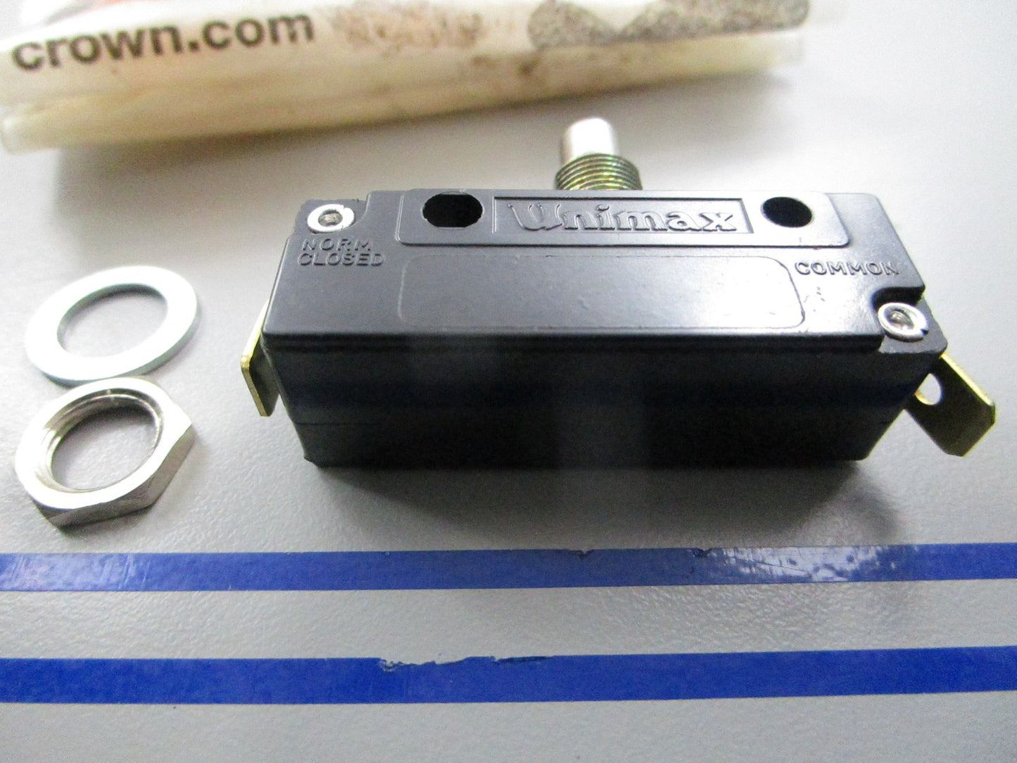 *NEW OEM* 0810 Crown Switch 079133