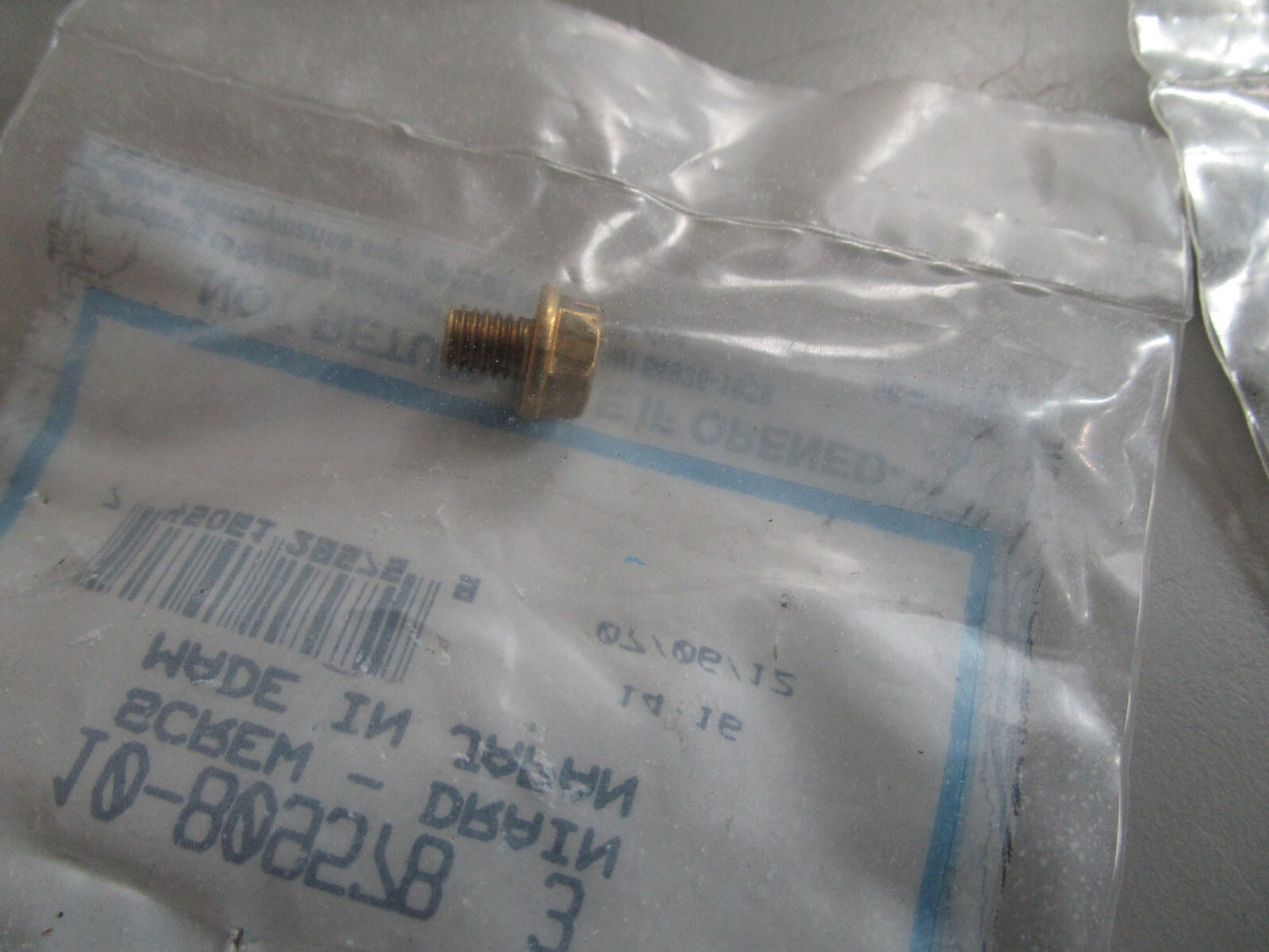 *NEW OEM* 0810 Mercury Quicksilver Drain Screw 10-8095783
