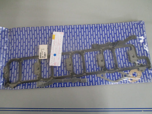 *NEW OEM* 0820 Volvo Penta Cylinder Intake Gasket 3808528