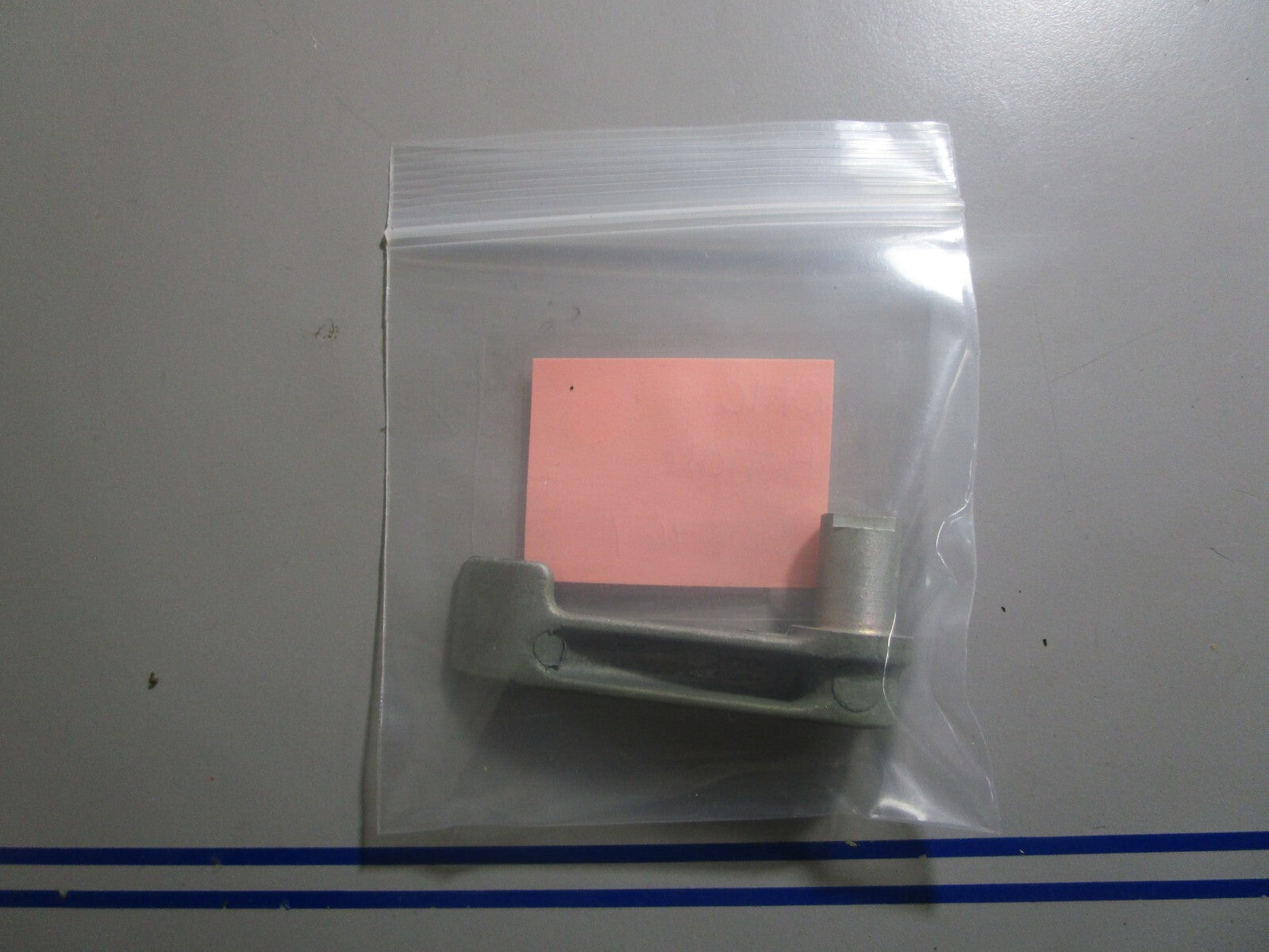 *NEW OEM* 0810 OMC Johnson Evinrude Handle 328767 0328767