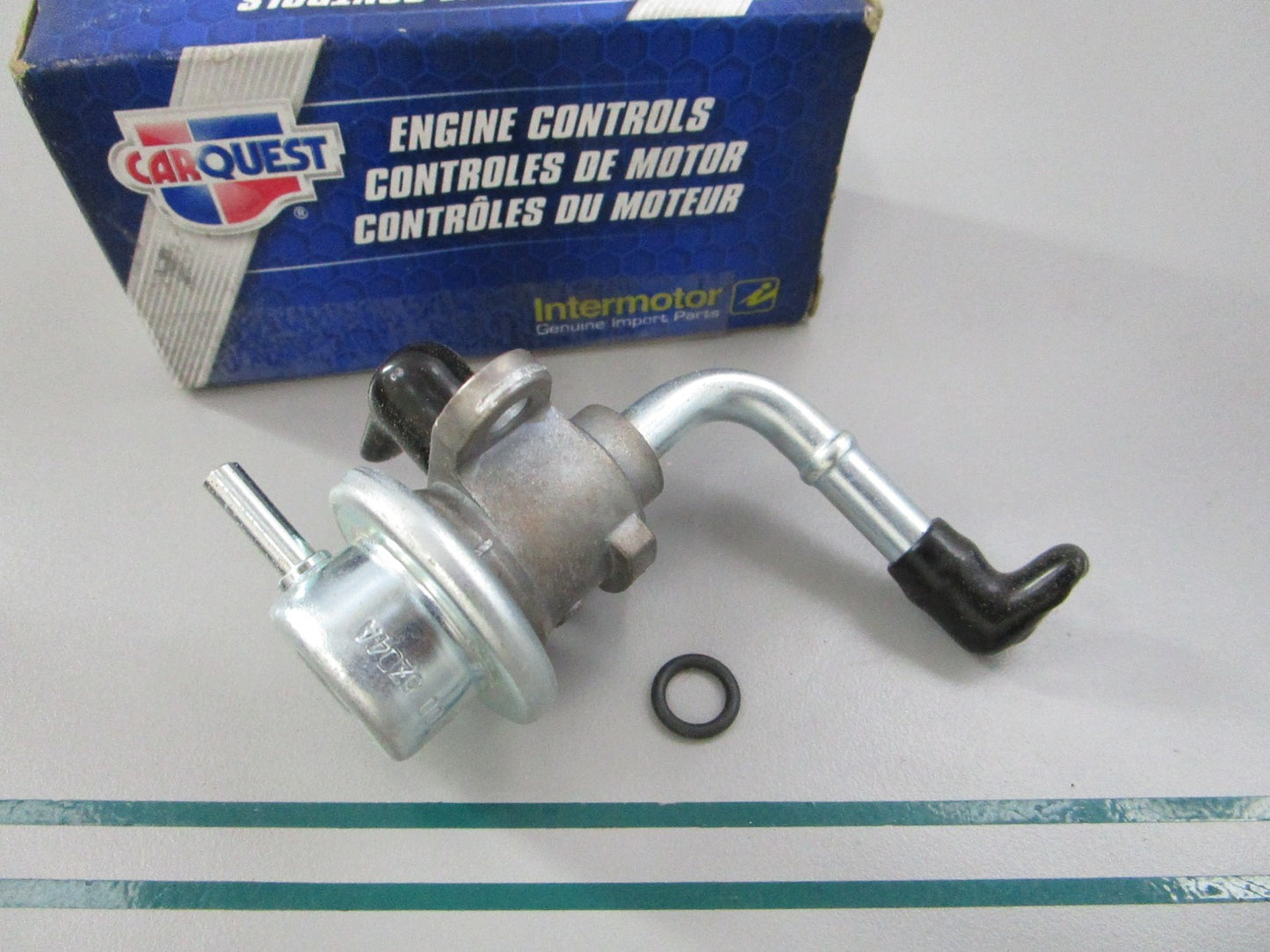 NEW 23027 Intermotor CarQuest Regulator 0810