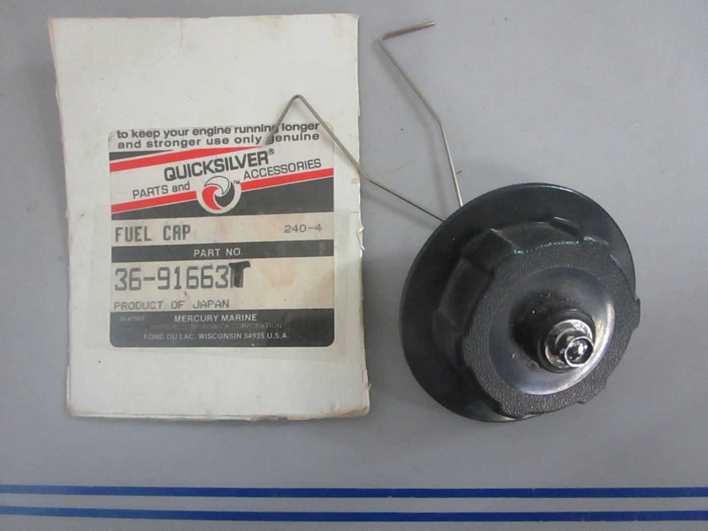 *NEW OEM* 0820 Mercury Quicksilver Fuel Cap 36-91663M 36-91663T