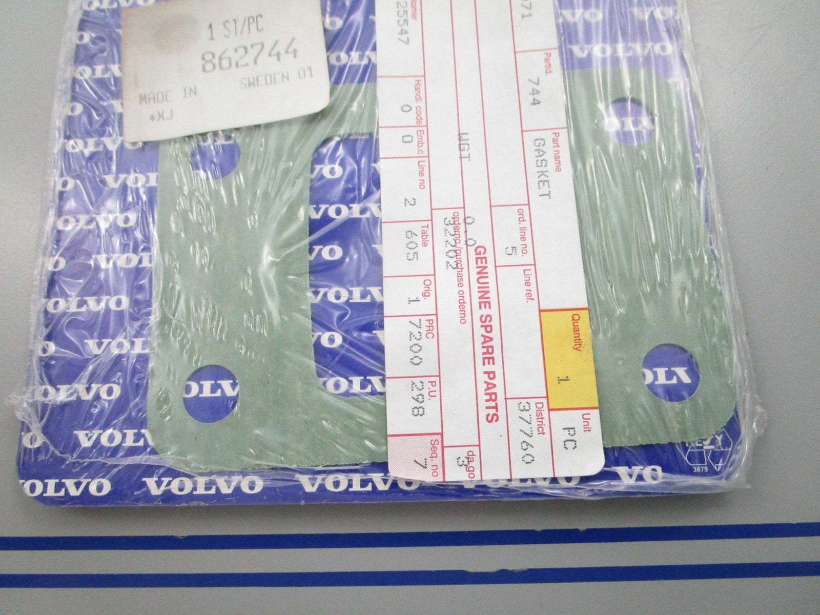 NEW OEM 862744 Volvo Penta Gasket 0810