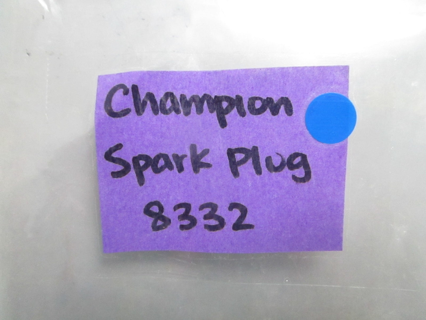 *NEW* (LOT OF 10) 0820 Champion Spark Plug 8332