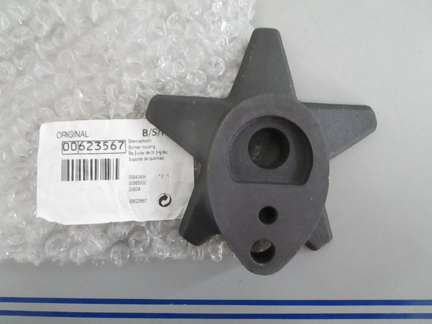 *NEW OEM* 0820 Bosch Burner Housing 00623567