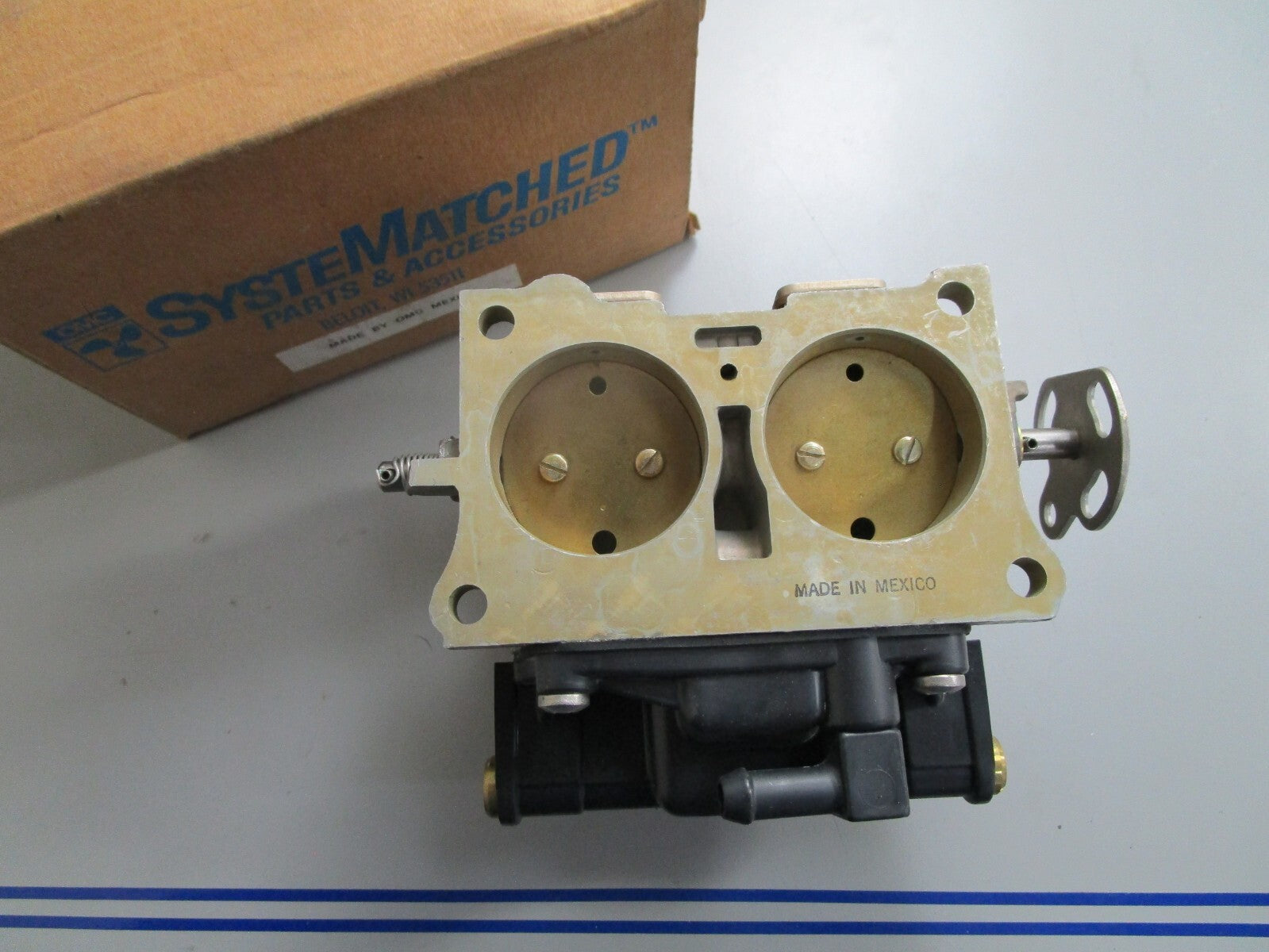 *NEW OEM* 0820 OMC Johnson Evinrude Carburetor Ay 433808 0433808