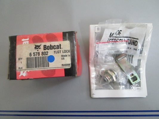*NEW OEM* 0820 Bobcat Lock Key 6578802