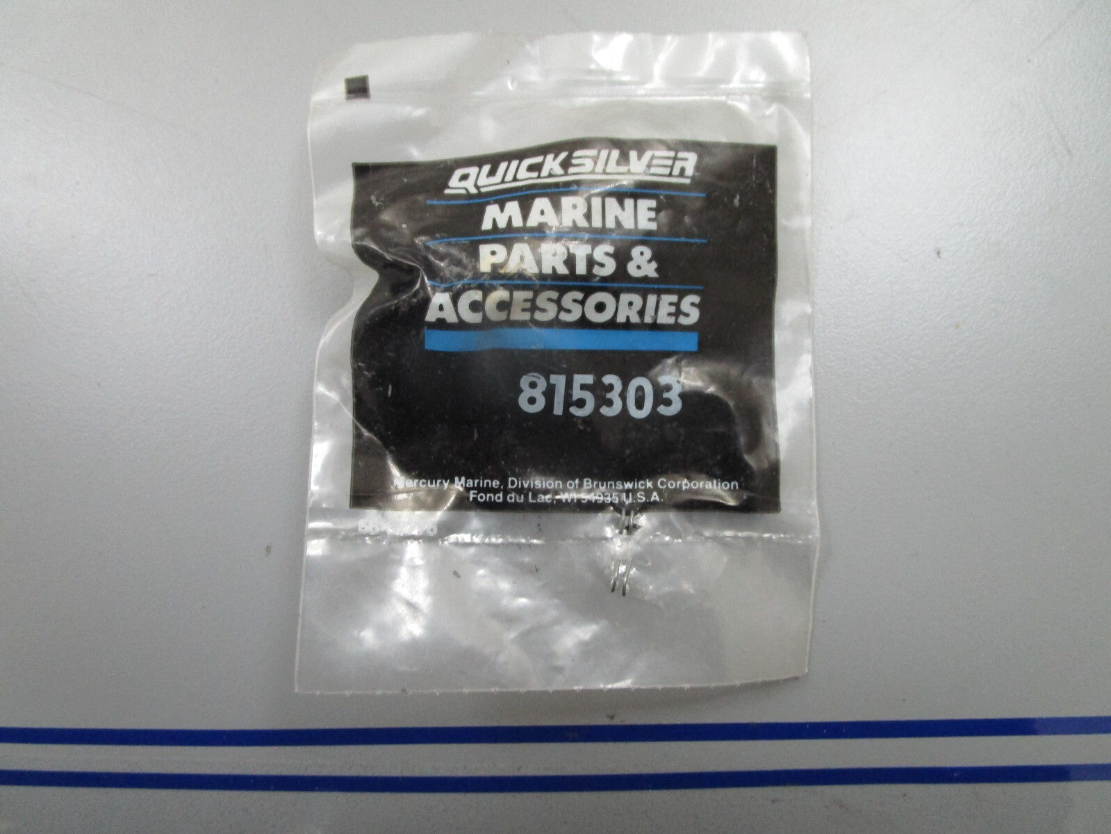 *NEW OEM* 0810 Mercury Quicksilver Adapter 815303T