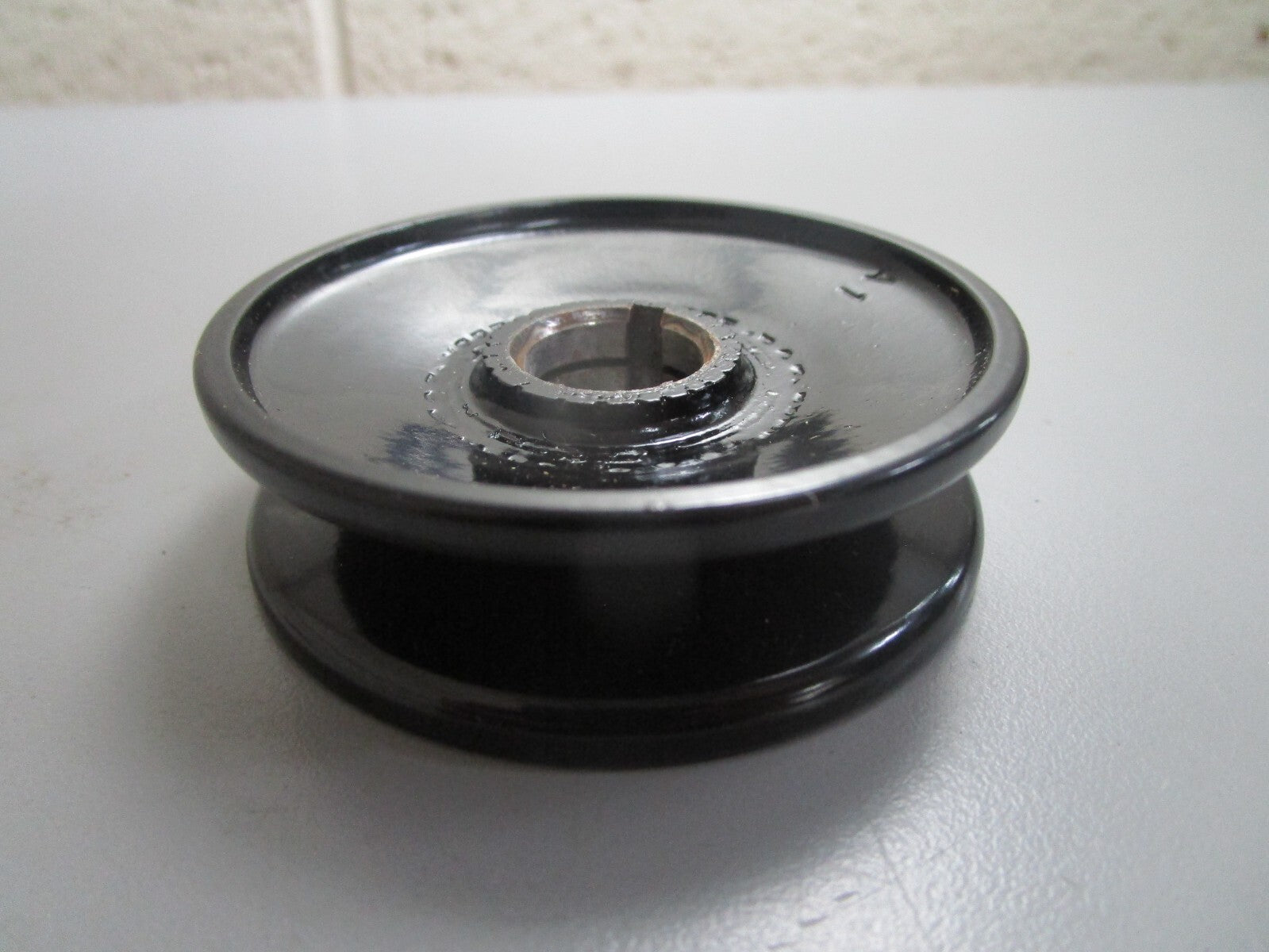 *NEW OEM* 0820 Mercury Quicksilver Pulley 3853755