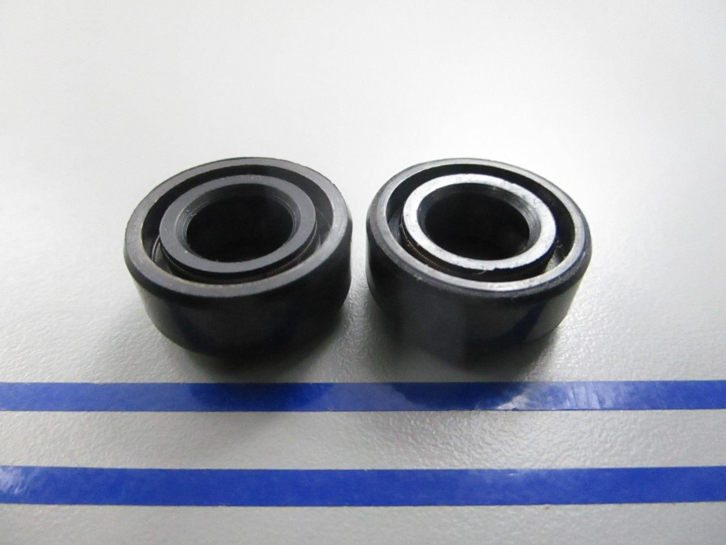 NEW OEM (LOT OF 2) 26-82250M Mercury Quicksilver Oil Seal 0810