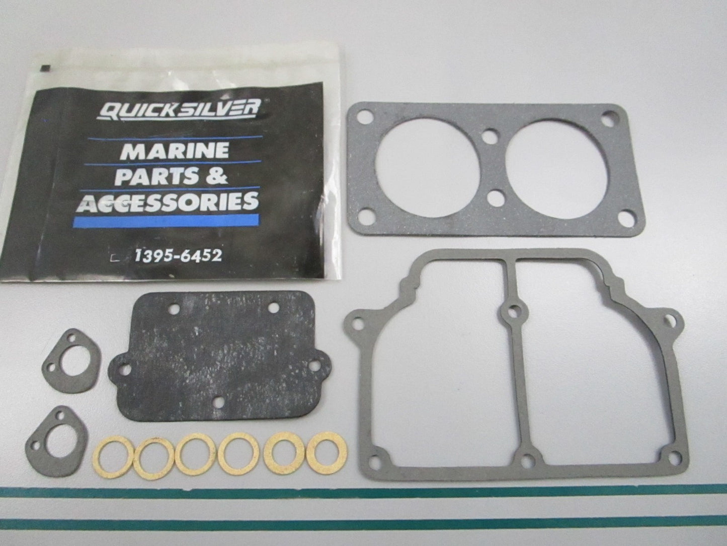 NEW OEM 1395-6452 Mercury Quicksilver Gasket Kit 0810
