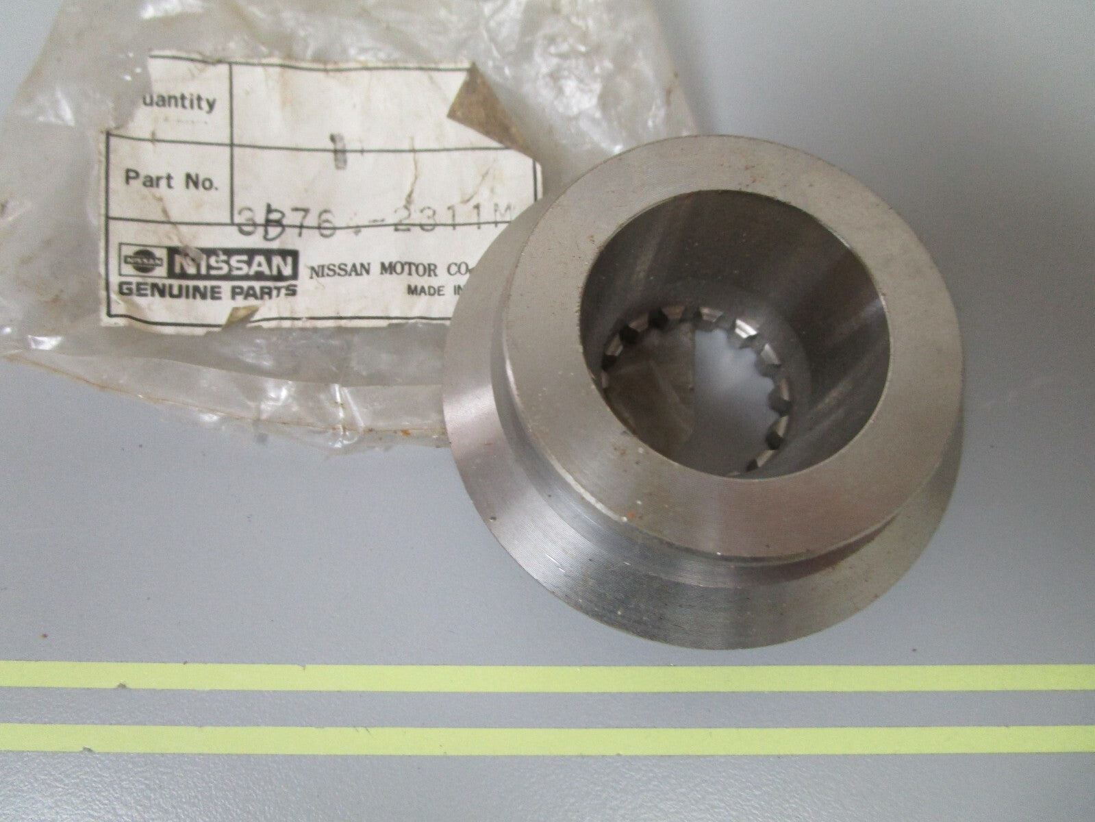 *NEW OEM* 0720 Nissan Tohatsu Thrust Holder 3B7-64231-1 3B7642311